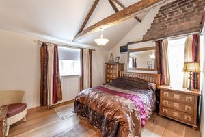 Photo 30- click for photo gallery